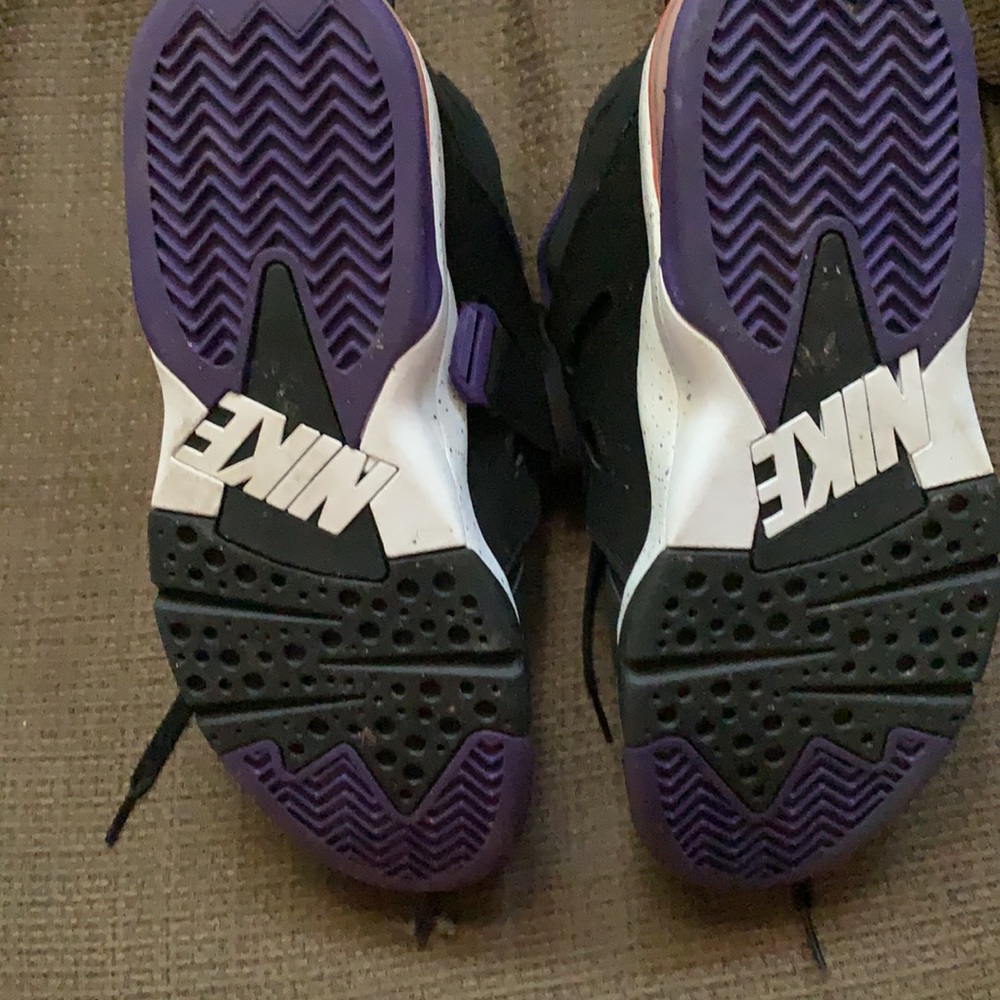 Nike sneakers - Picture 3 of 4